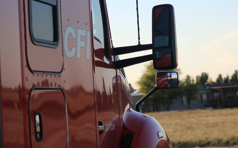 شركة شاحنات cfi